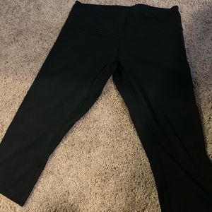 Lululemon capris